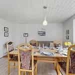 Kerrin - 1km From The Sea By Interhome