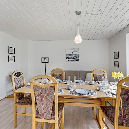 Kerrin - 1km From The Sea By Interhome *